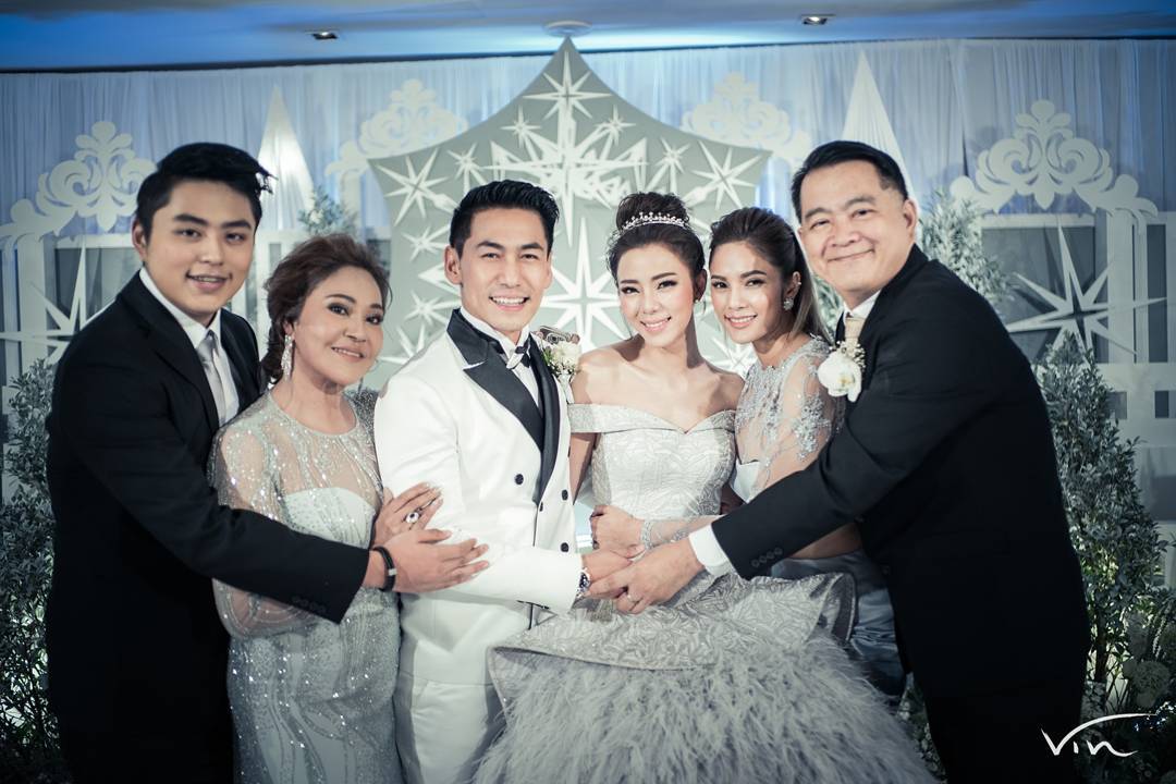 งานวิวาห์สุดอลังการ-1