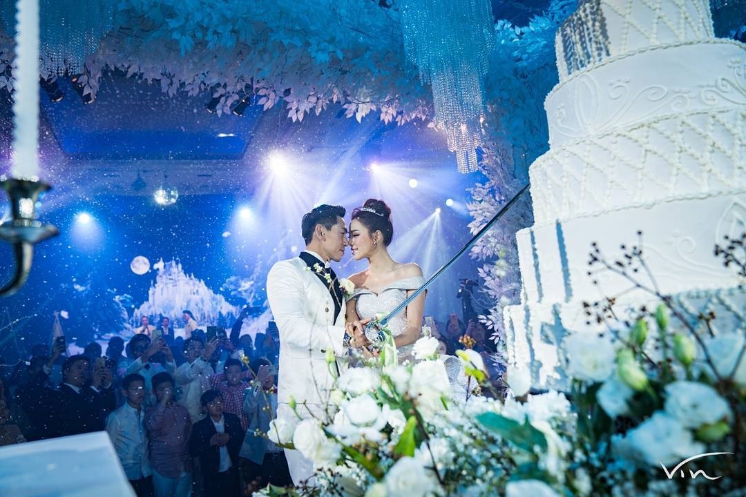 งานวิวาห์สุดอลังการ-5