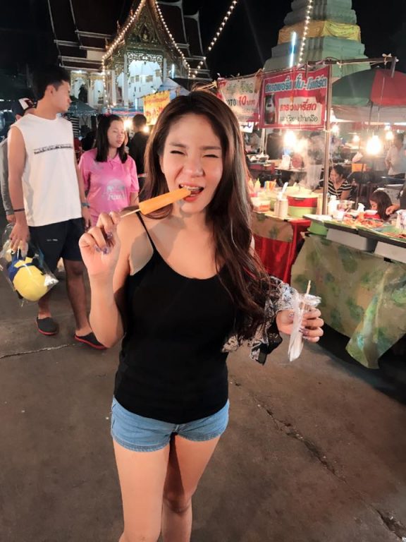 สาวสักคิ้วผิด-13