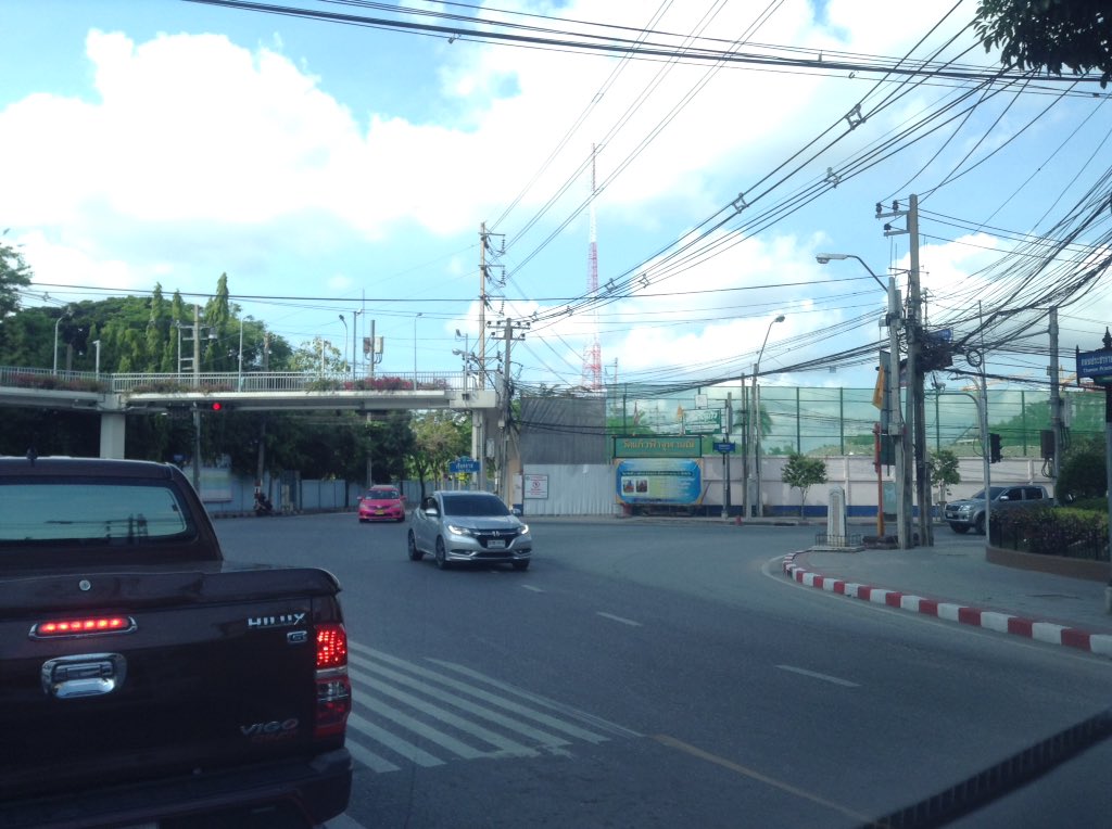 ถนน-3