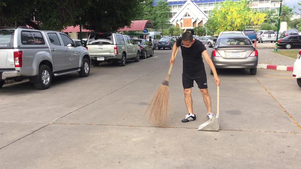 ผู้ว่า-5