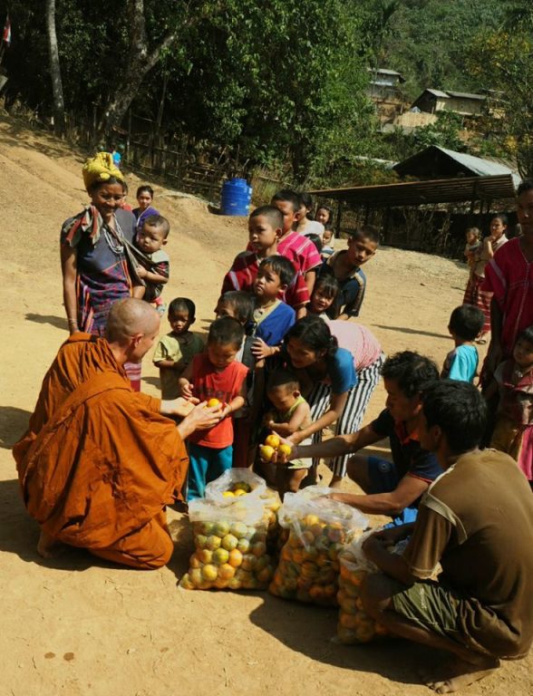 พระ-13
