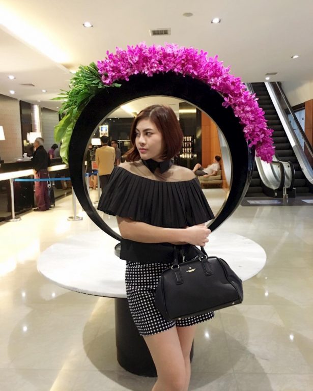 แอร์-4
