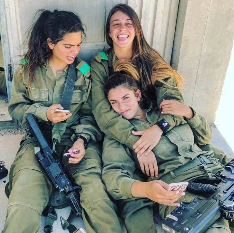 ทหารหญิง-14