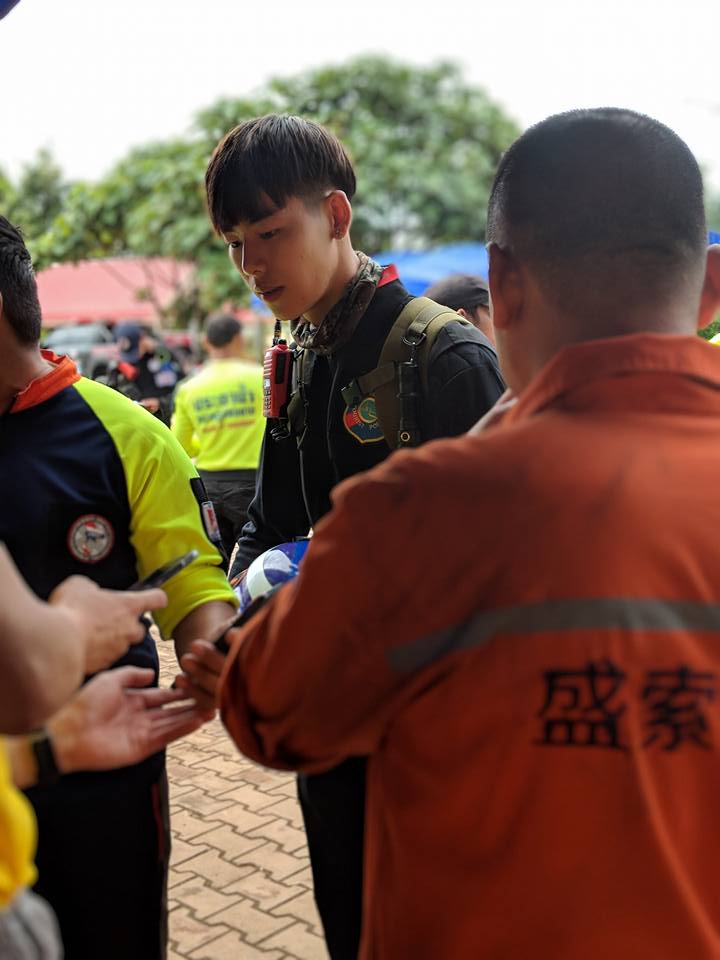 หล่อ1