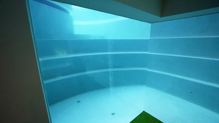 สร้างห้องใต้สระว่ายน้ำ 14