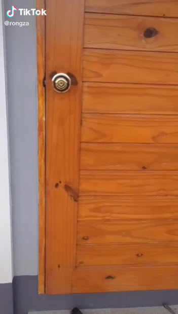 ประตู-1